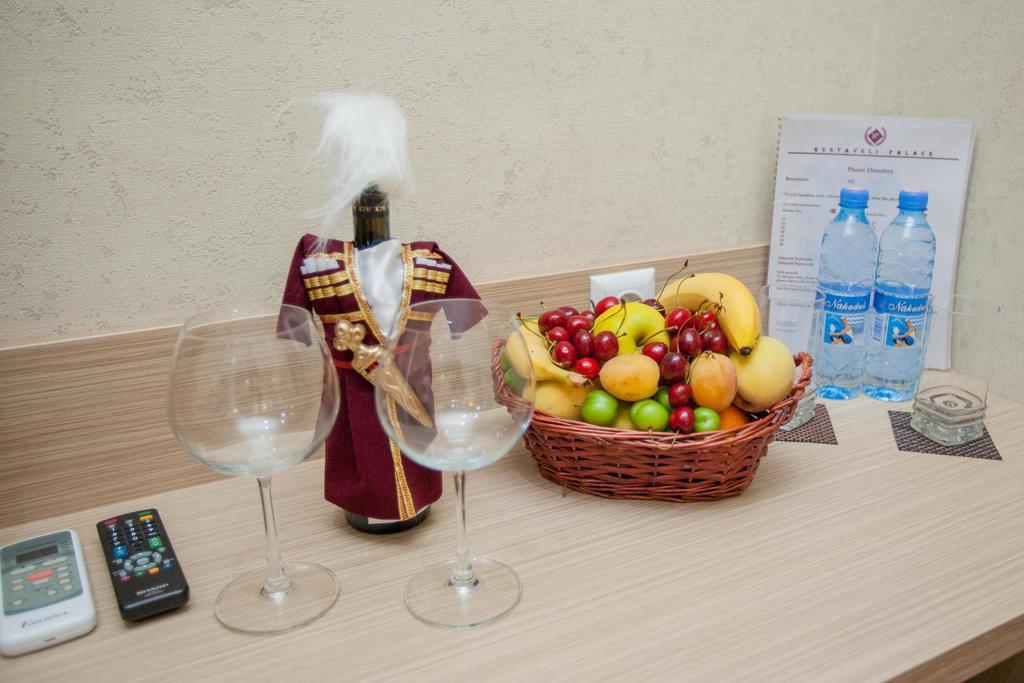 韦利宫酒店 第比利斯 外观 照片
